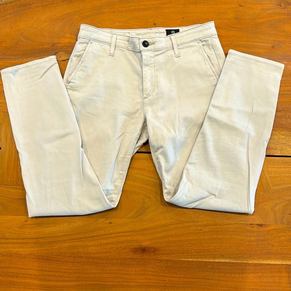 AG The Caden Tailored Trouser in Light Grey. Size 26R. - Picture 1 of 4